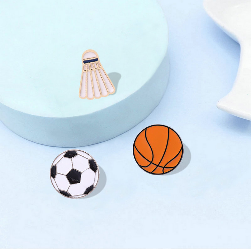 แฟชั่นกีฬาEnamel Pin Badge Cus - Badminton Icon บทวิจารณ์และราคา